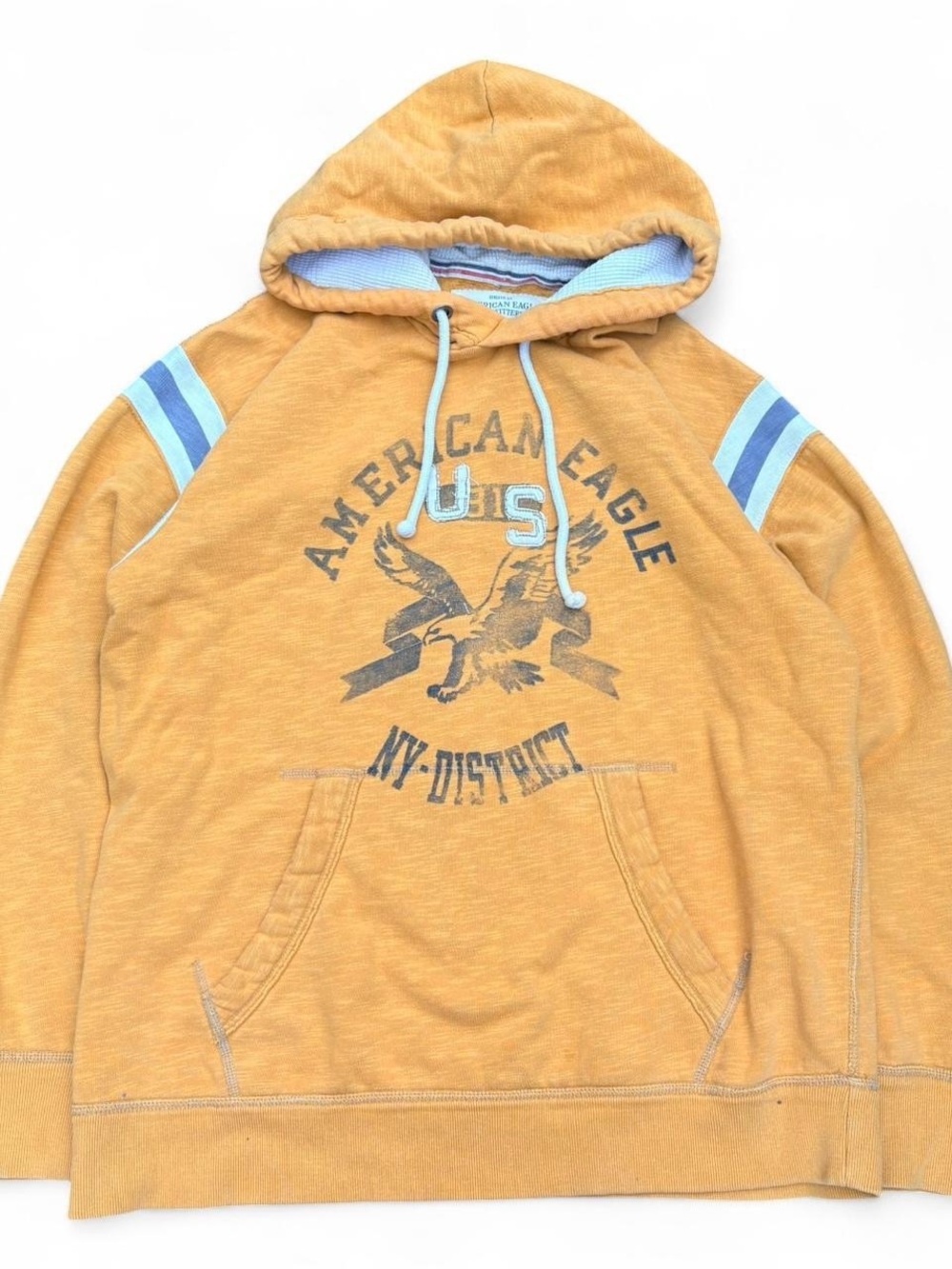 Vintage Y2K American Eagle Pullover
Hoodie Yellow Sz L